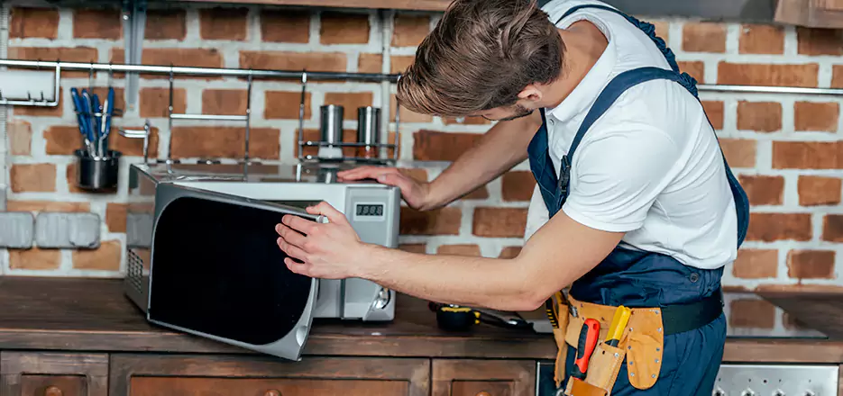 In-Home Microwave Repair in Canton