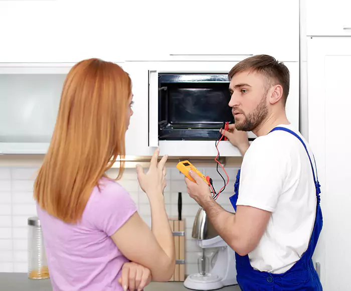 Skilled Microwave Service: Your Certified Microwave Purchase and Installation in Canton, MA